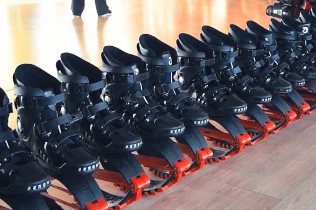 ¡Es tendencia! Las Jumpers o Botas de rebote por Vanity Fit