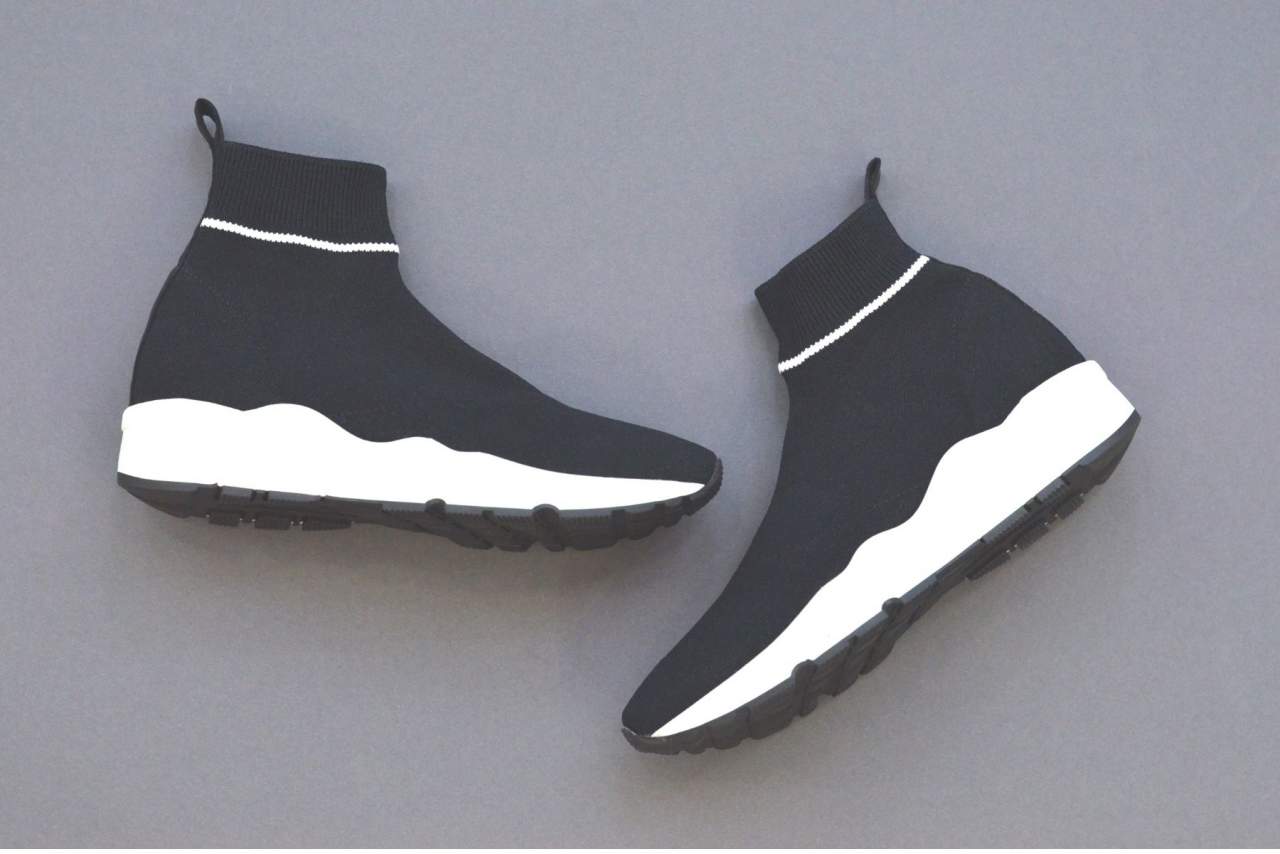¿Qué son las zapatillas calcetín? ¿Por qué están de moda? Freedom Moda
