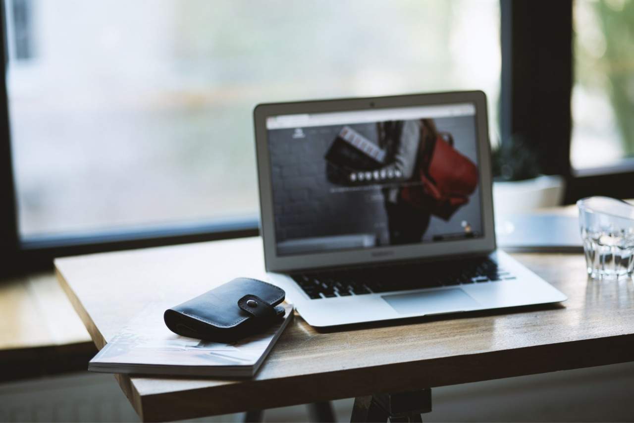 ¿Cómo aparecer en periódicos digitales? Fórmula SETROI