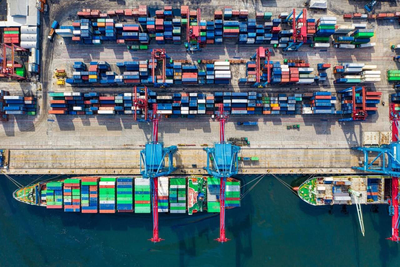 Vailogistic ofrece operaciones de crossdocking, descarga y distribución de mercancía de contenedores