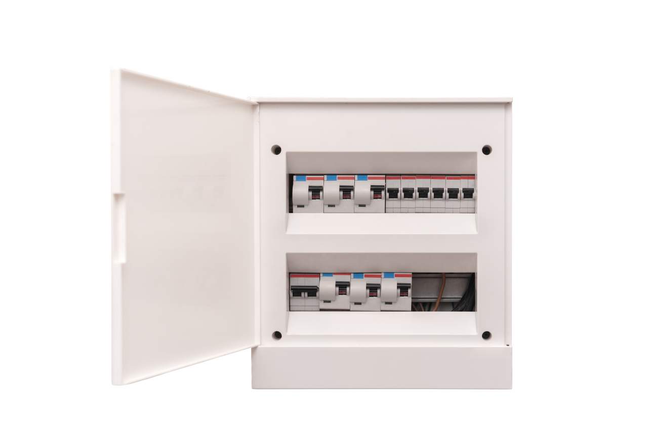 Cadenza Electric: Venta de diferencial superinmunizado Schneider y magnetotérmico Schneider a precios rebajados
