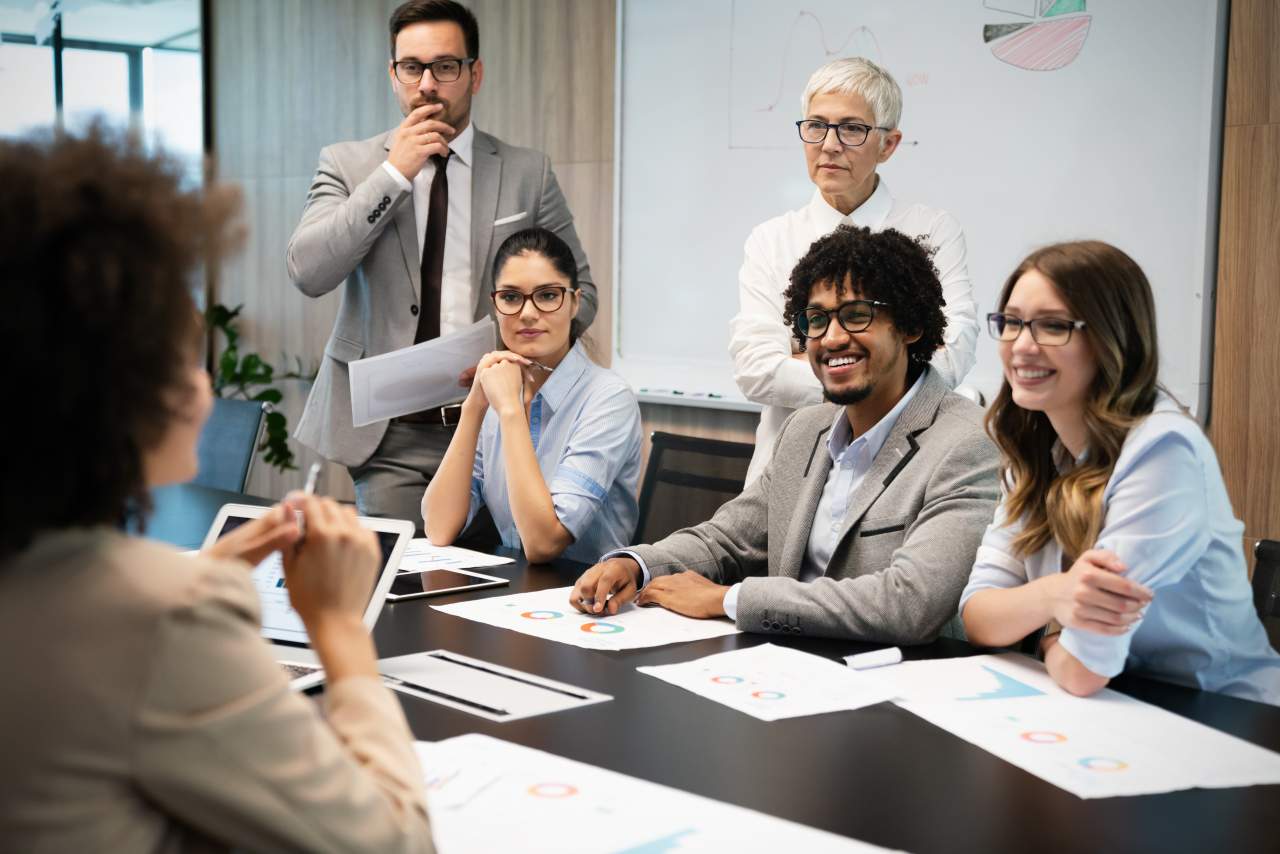 Sistemas de climatización Decke para mejorar el clima laboral en las oficinas