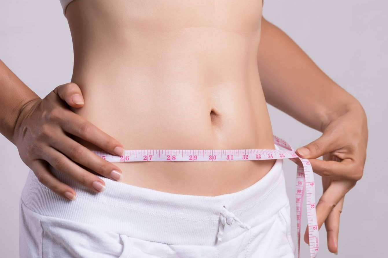 ¿Cuál es la diferencia entre la hidrolipoclasia 4D en Clínica Ciscar y la hidrolipoclasia convencional?