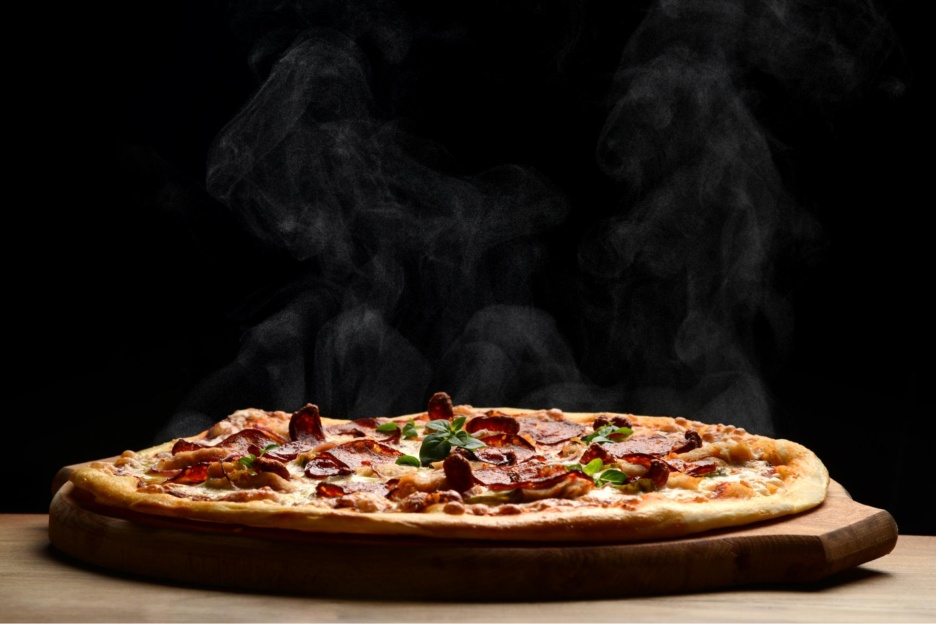 Con más de 20 años de experiencia en pizzería, Mozzarella & Basilico se posiciona como uno de los restaurantes de referencia en el Puerto de Santa María