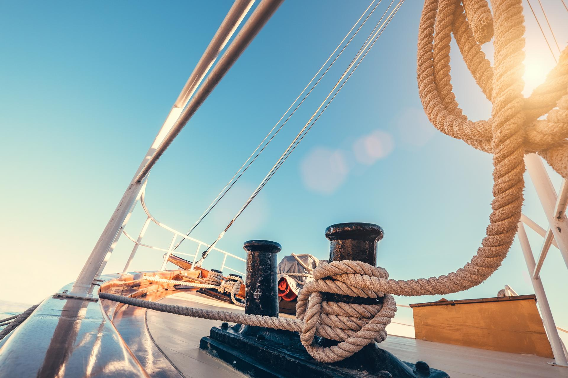 Alquilar un barco en Barcelona nunca fue tan sencillo: Gotland Charter dispone del alquiler de catamaranes