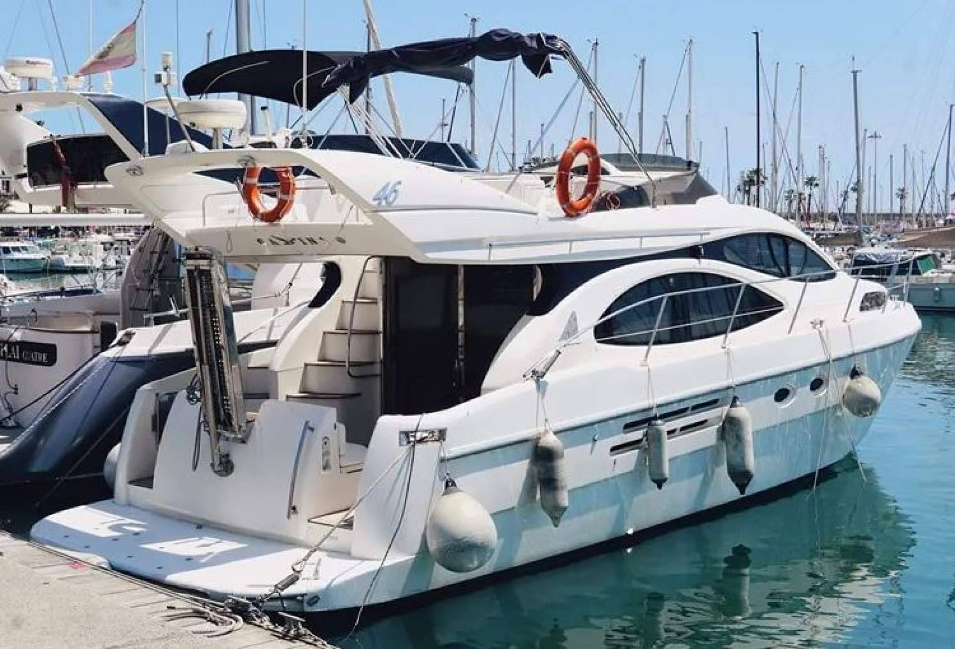 El alquiler de yate en Barcelona de Gotland Charter se posiciona entre las opciones más solicitadas en verano