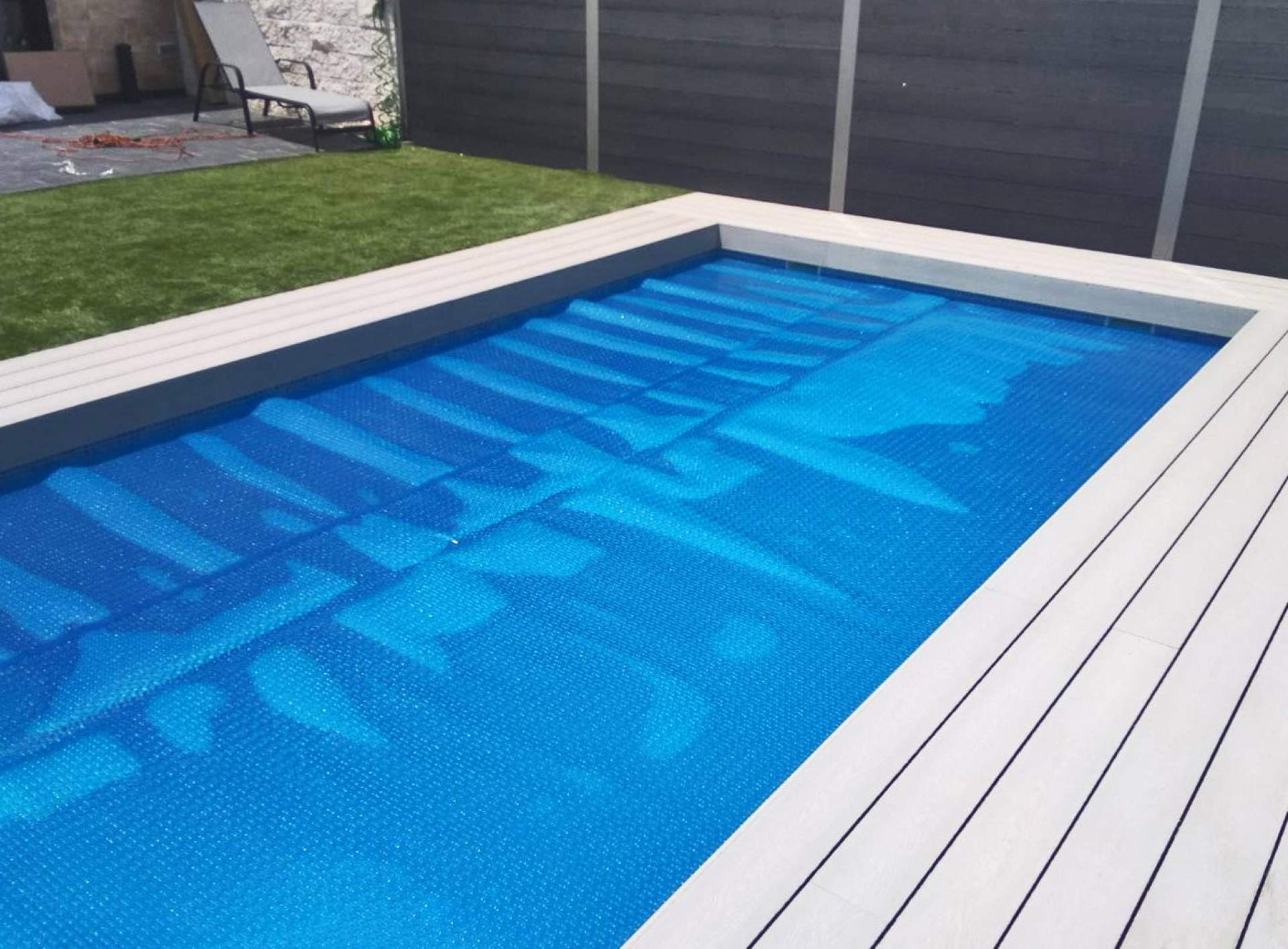 Cobertores para piscinas para cada estación del año en Toldos Picasso