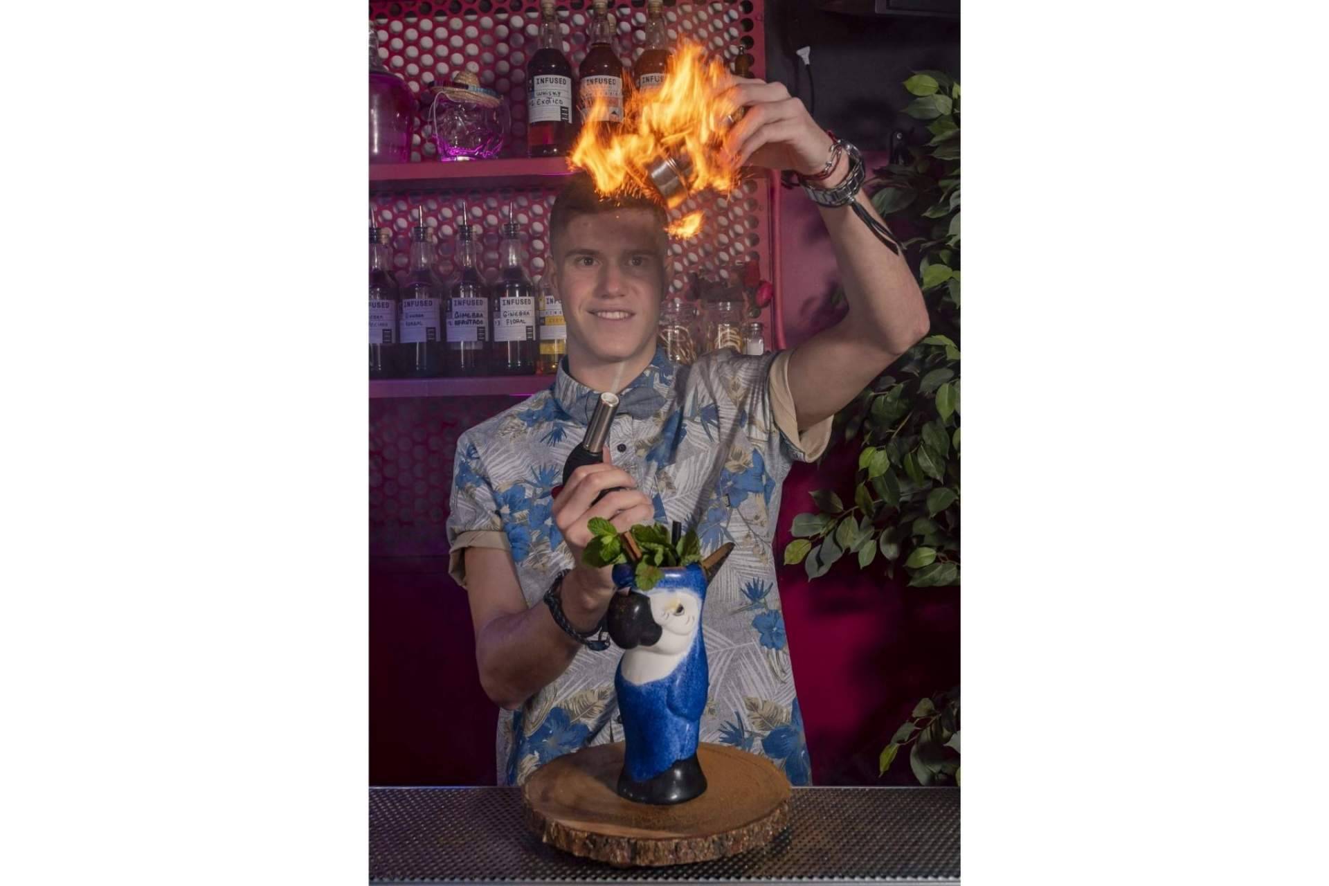 El curso de bartender en Madrid que ofrece la ESCOM