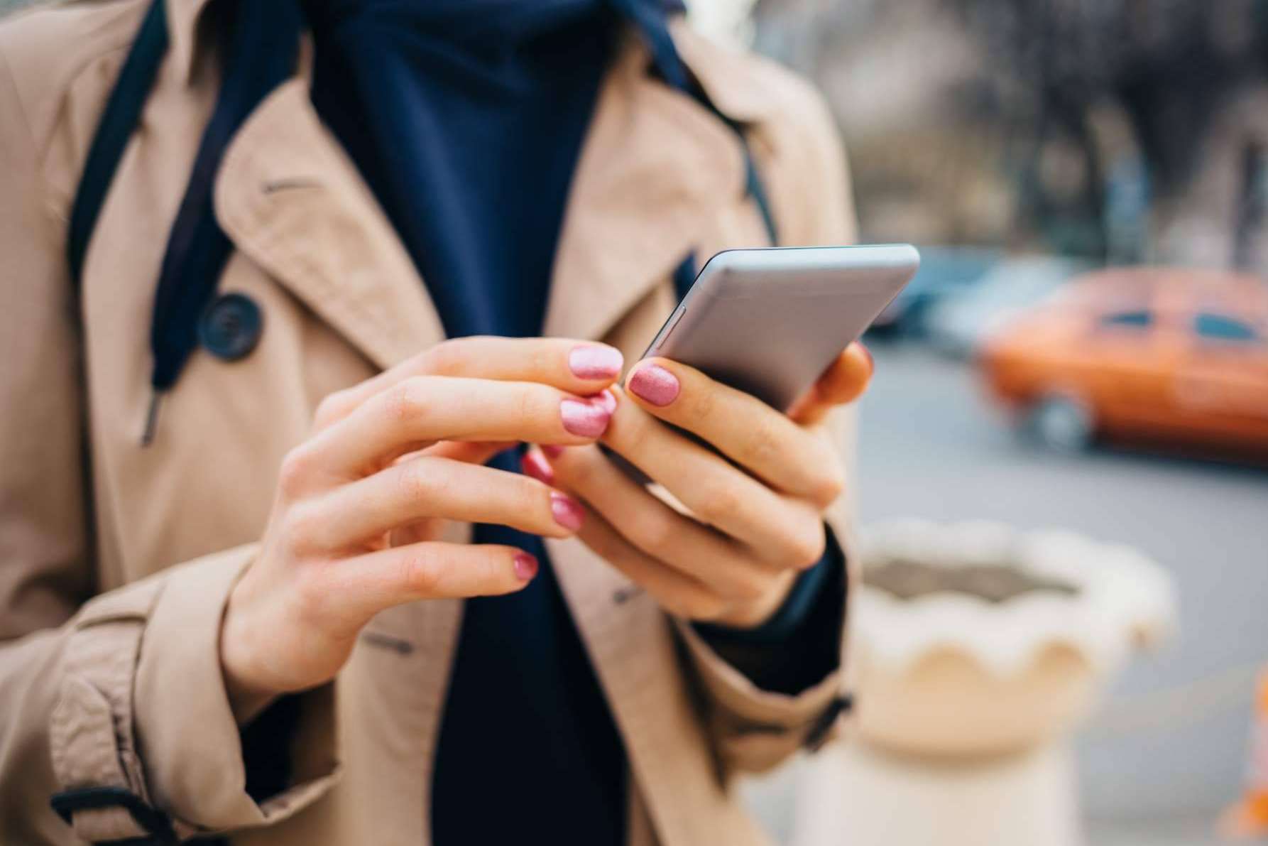 Conocer las aplicaciones más innovadoras  y prometedoras en terreno digital de la mano del club APPS 777