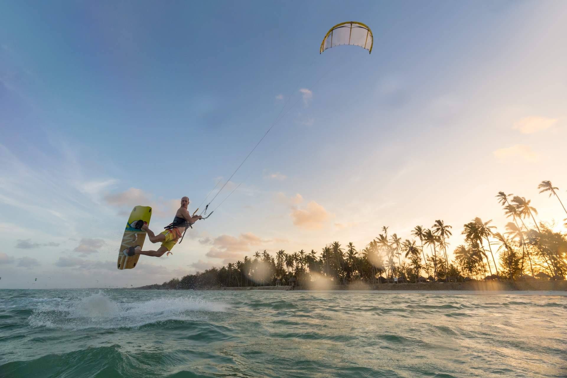 La escuela de kitesurf de Tarifa 3Sixty Kite School: ¿En qué consiste su curso de up-wind y cambio de dirección?