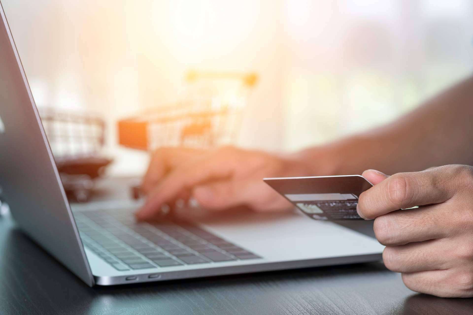 Economía Responsable y cuentas bancarias: ¿Qué son las cuentas sin comisiones?