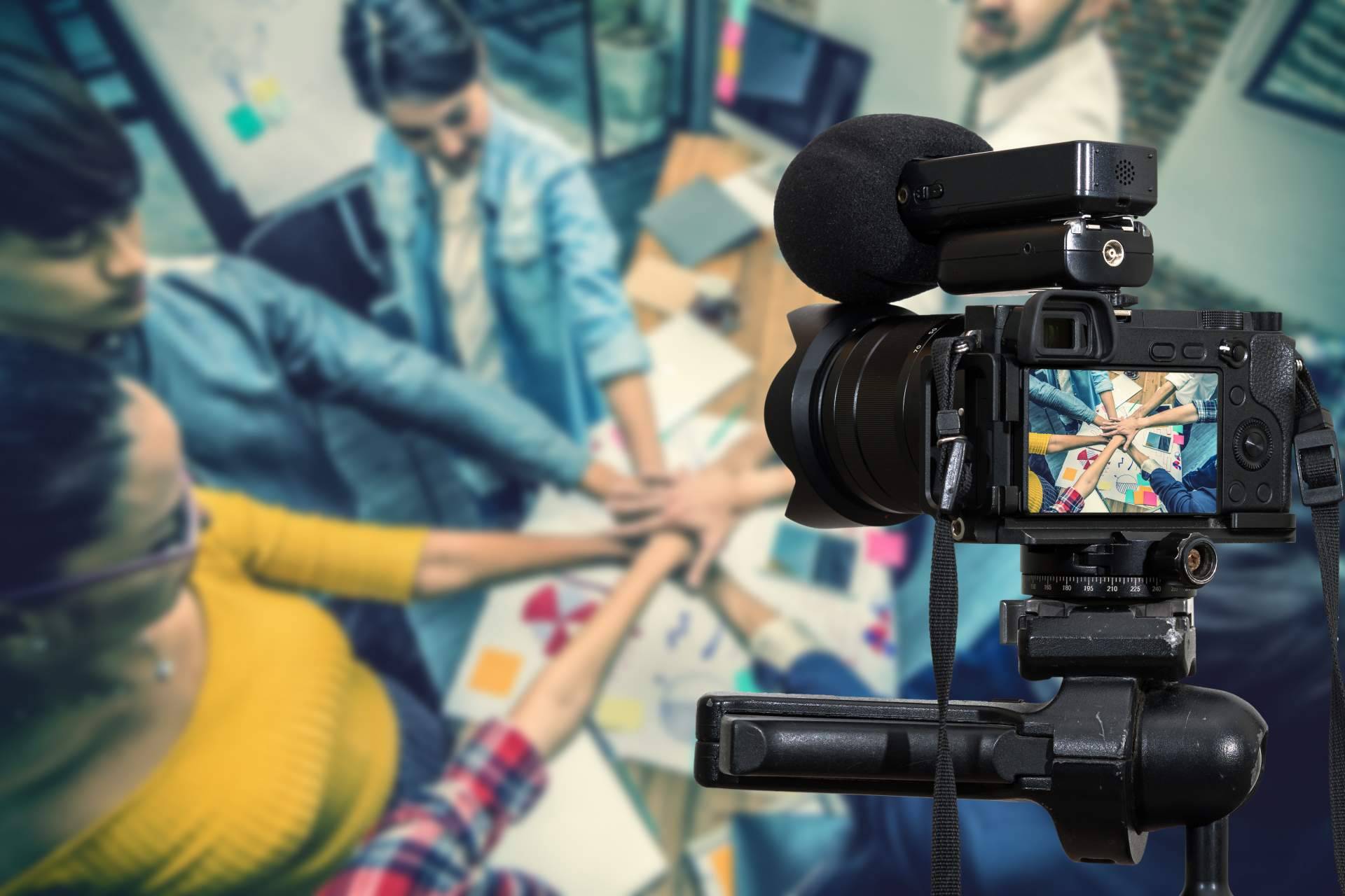 NoSoloClips es una productora audiovisual que ofrece la oportunidad de proyectar la mejor imagen de cualquier negocio a través de vídeos corporativos