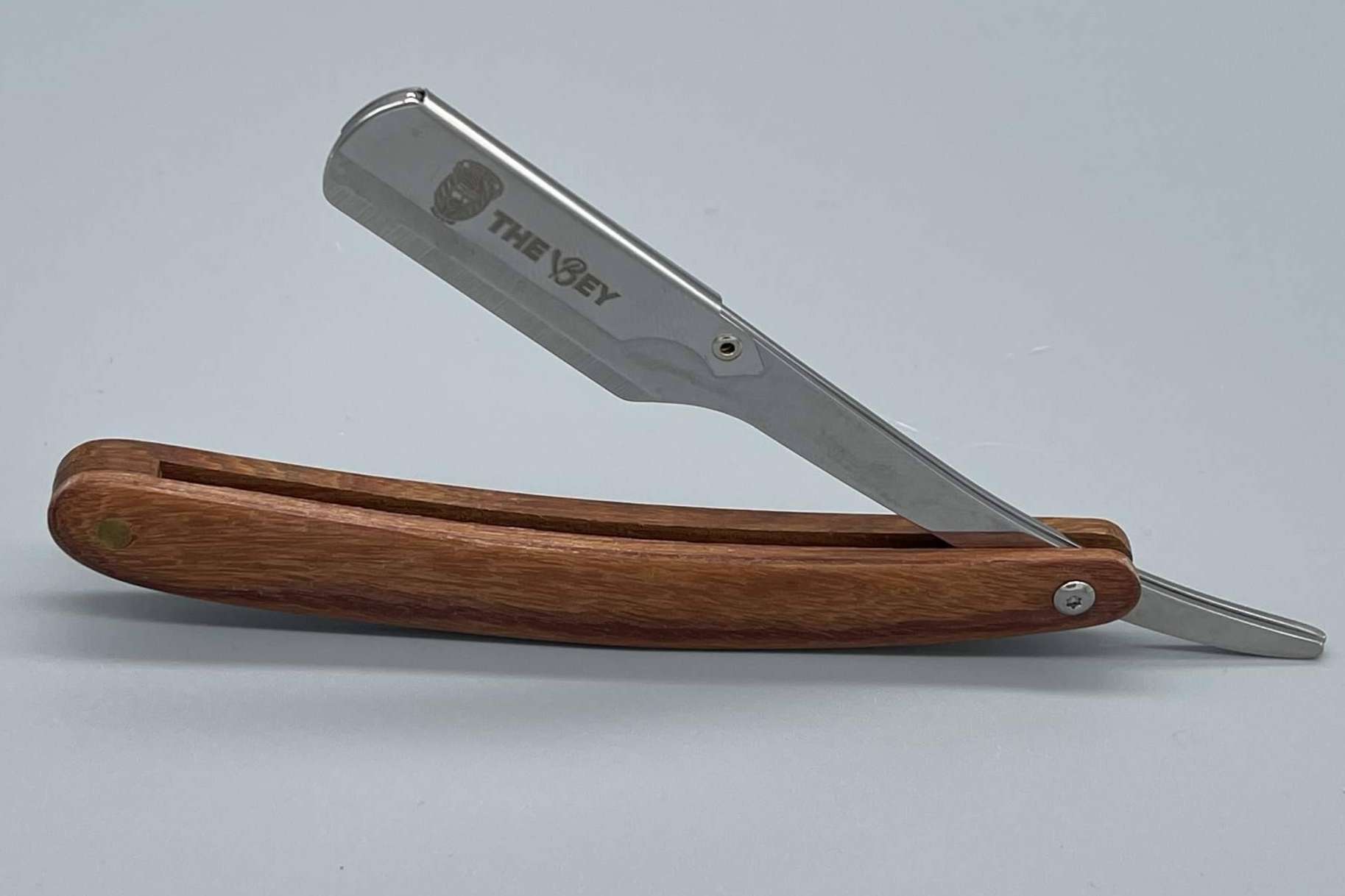 The Bey: extenso catálogo de productos para hacer un buen cuidado de barba y cabello