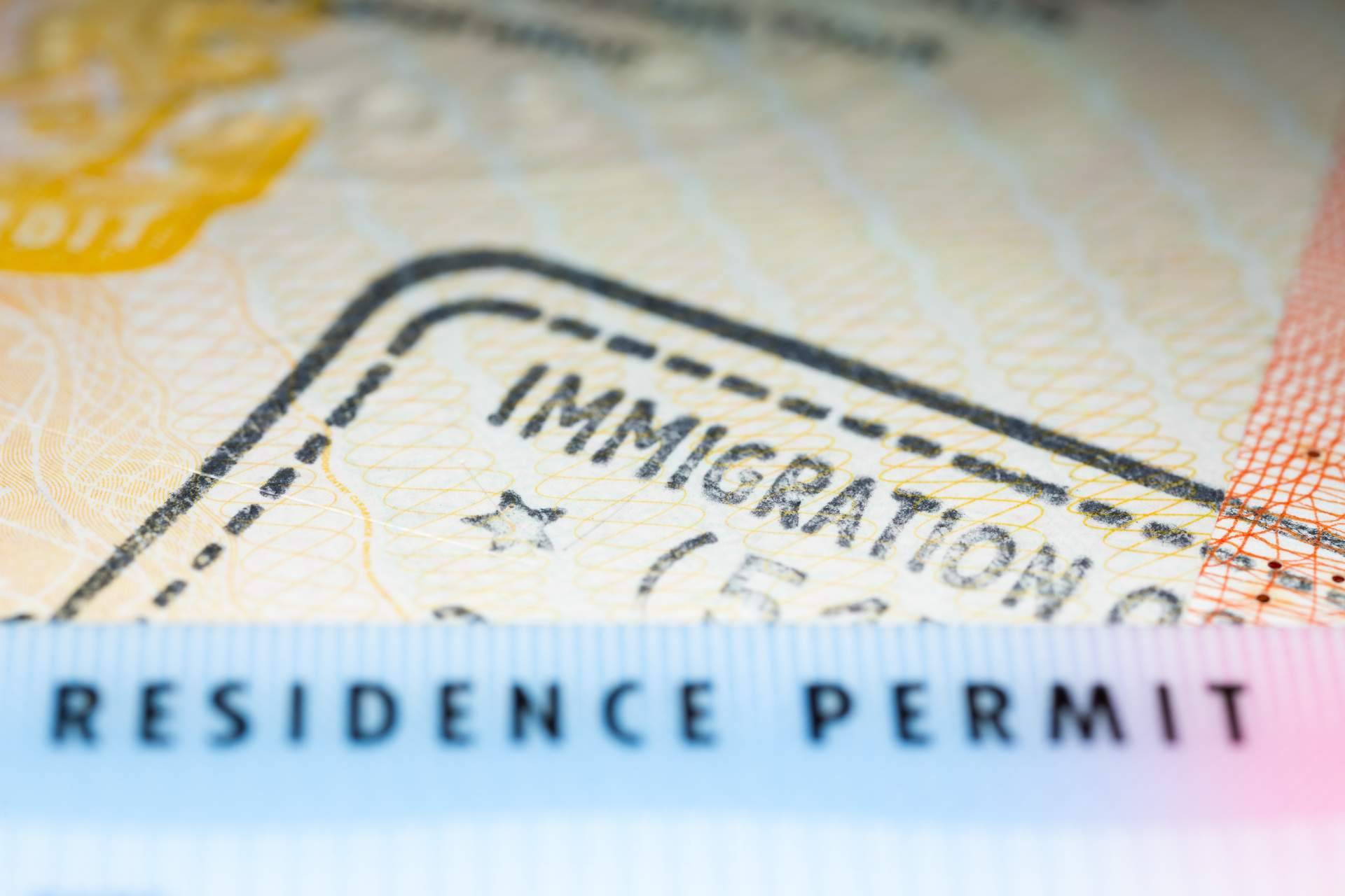Migrow ayuda a conseguir la nacionalidad española con eficacia con el asesoramiento de un abogado experto en migración