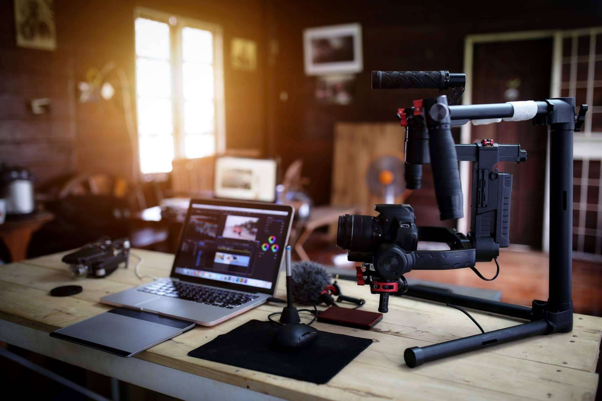 Mejora de las condiciones de los filmmakers gracias a la productora de vídeo FlitCut