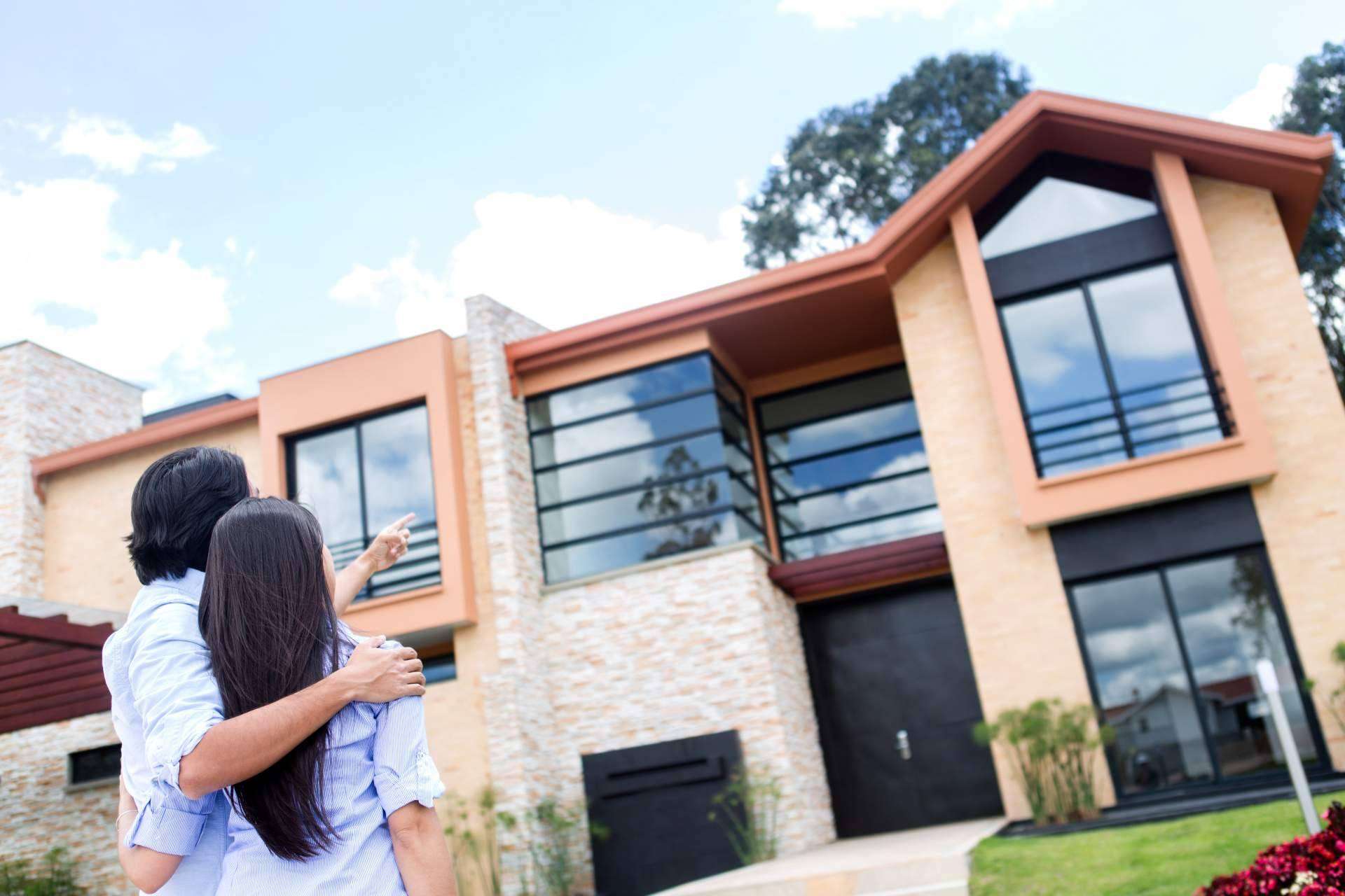 Corina Mitrofan, directora de la inmobiliaria Corins Homes, ofrece servicios de personal shopper inmobiliario