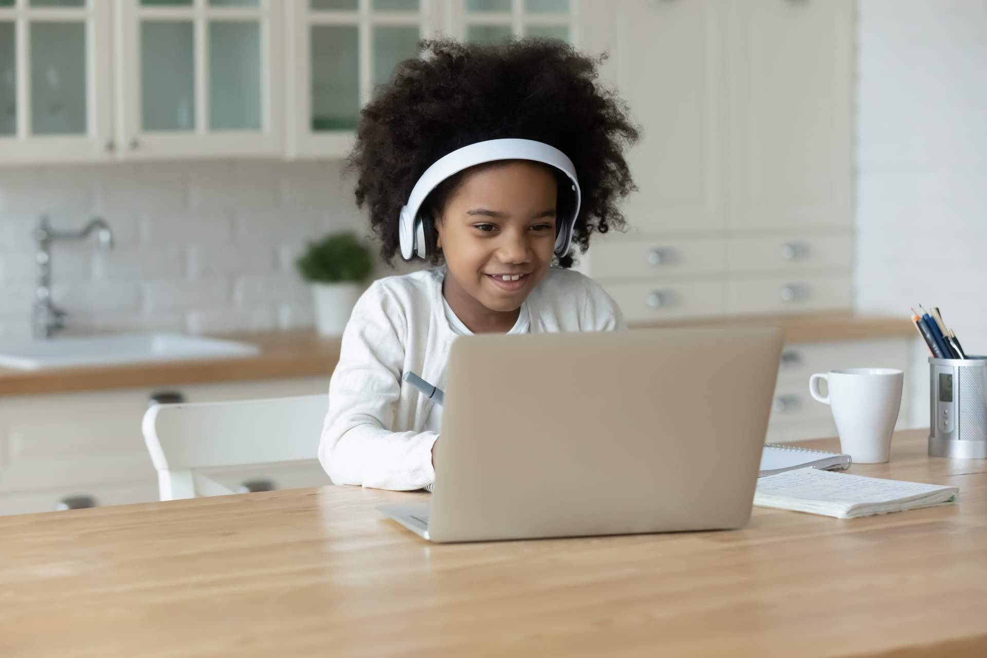 Code Brain expone los motivos por los que los niños también deberían aprender programación