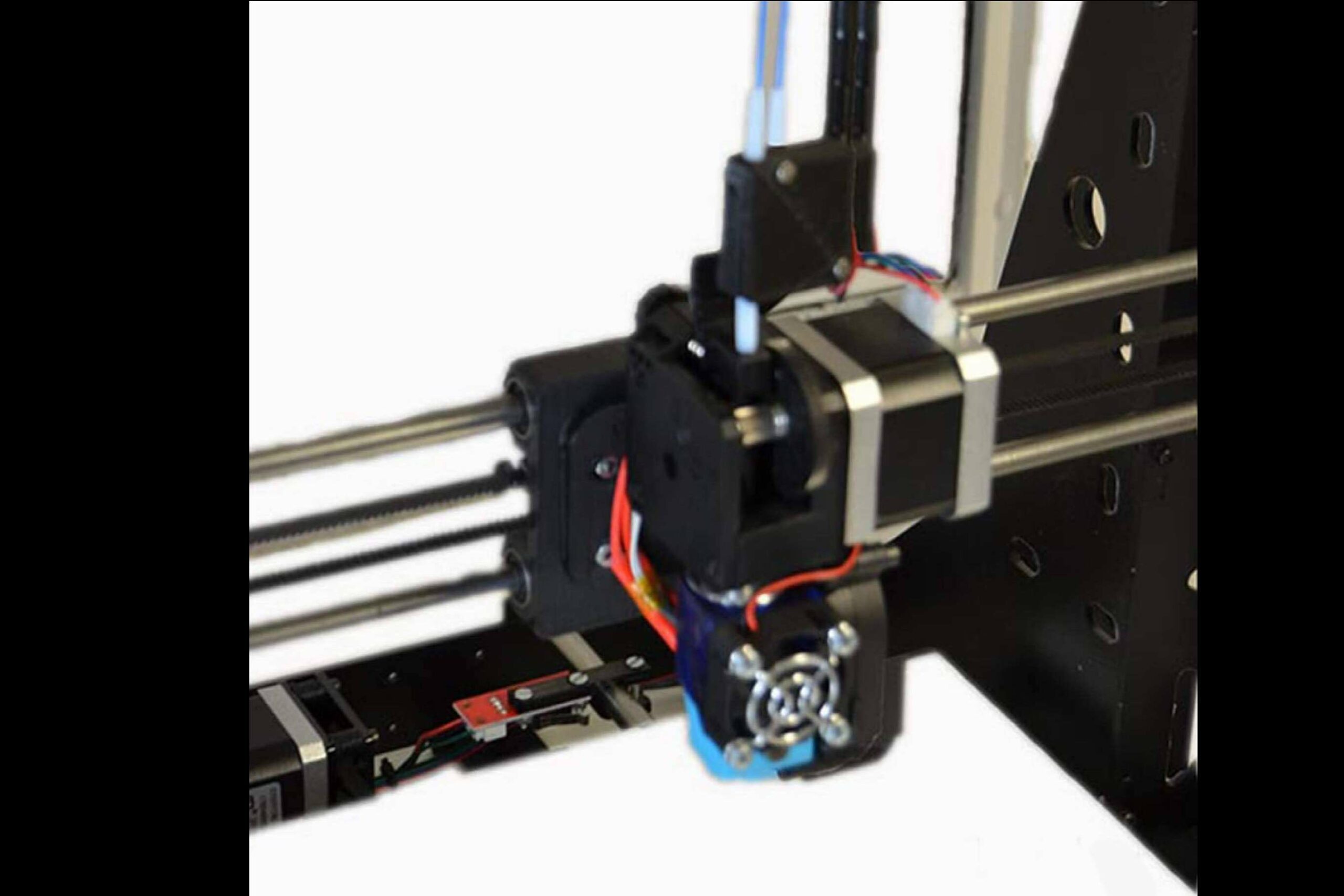 La impresora de Boloberry con una superficie de impresión más amplia que garantiza las mejores impresiones, Prusa P5 steel PRO HD XXL