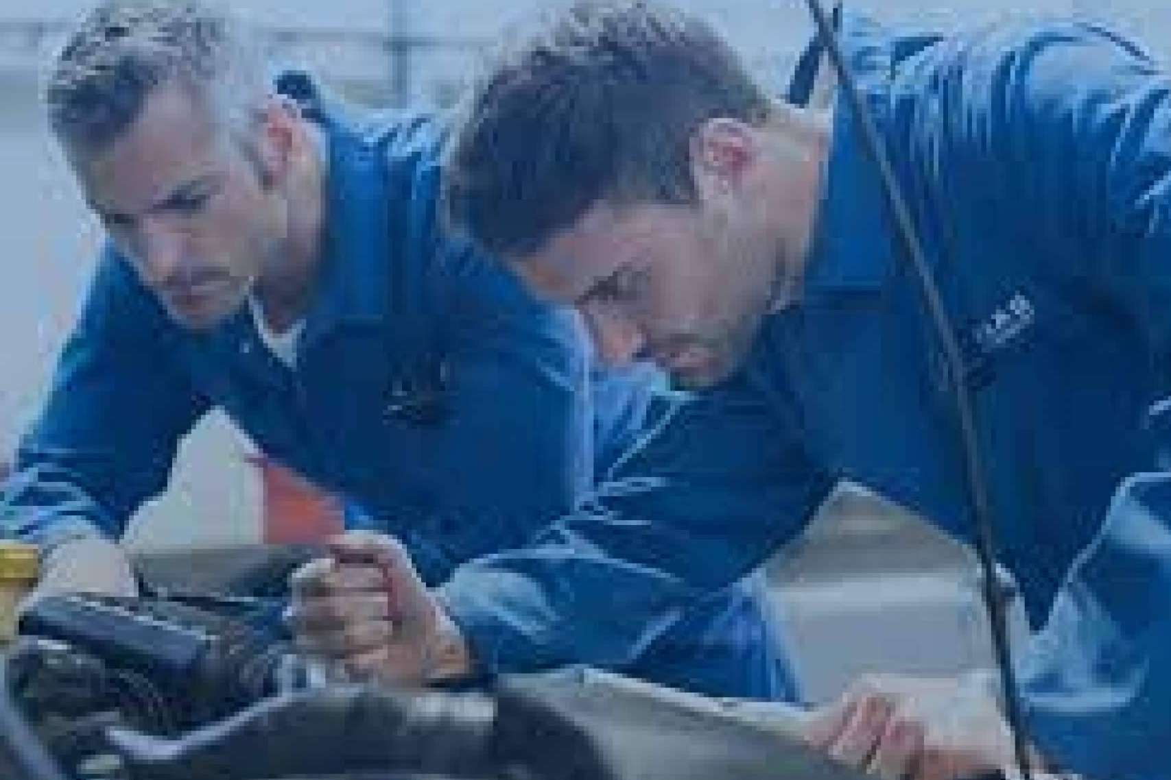 Transformación de coches a GLP y GNC para conseguir ahorrar en combustible y obtener la etiqueta ECO, con LR Autogas