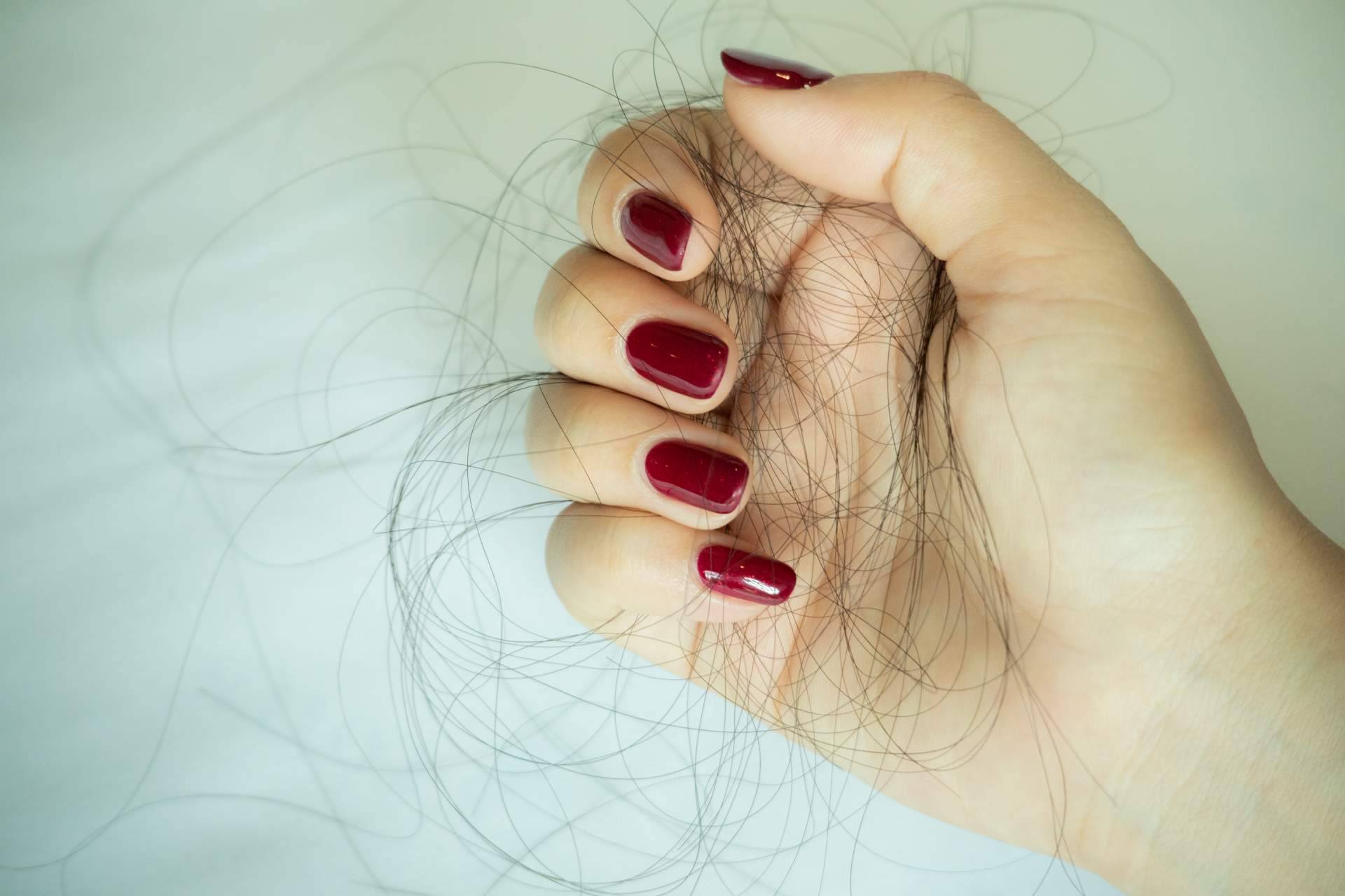 CharoConector Healthy Style ofrece ayuda para tratar la piel del cuero cabelludo ante la caída del cabello por tratamientos oncológicos