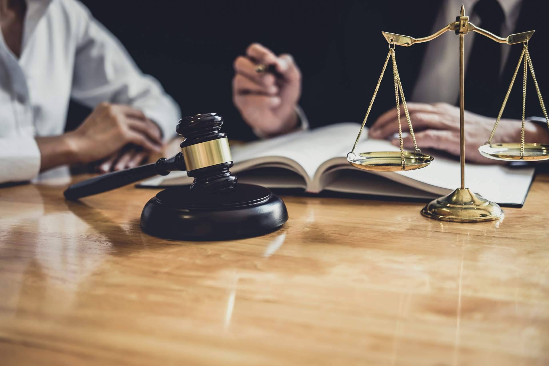 Servicios de asesoría jurídica, tributaria y contable en Canarias