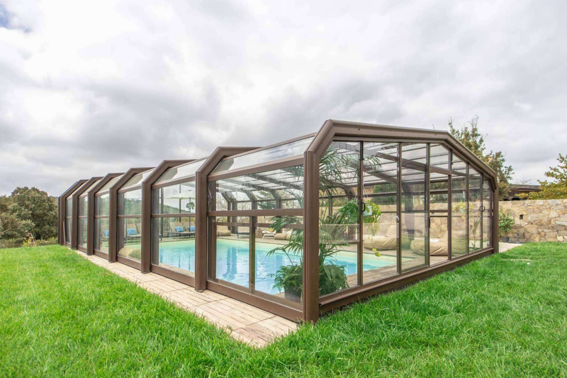 Cubiertas para alojamientos turísticos como hoteles o casas rurales, por Covertto