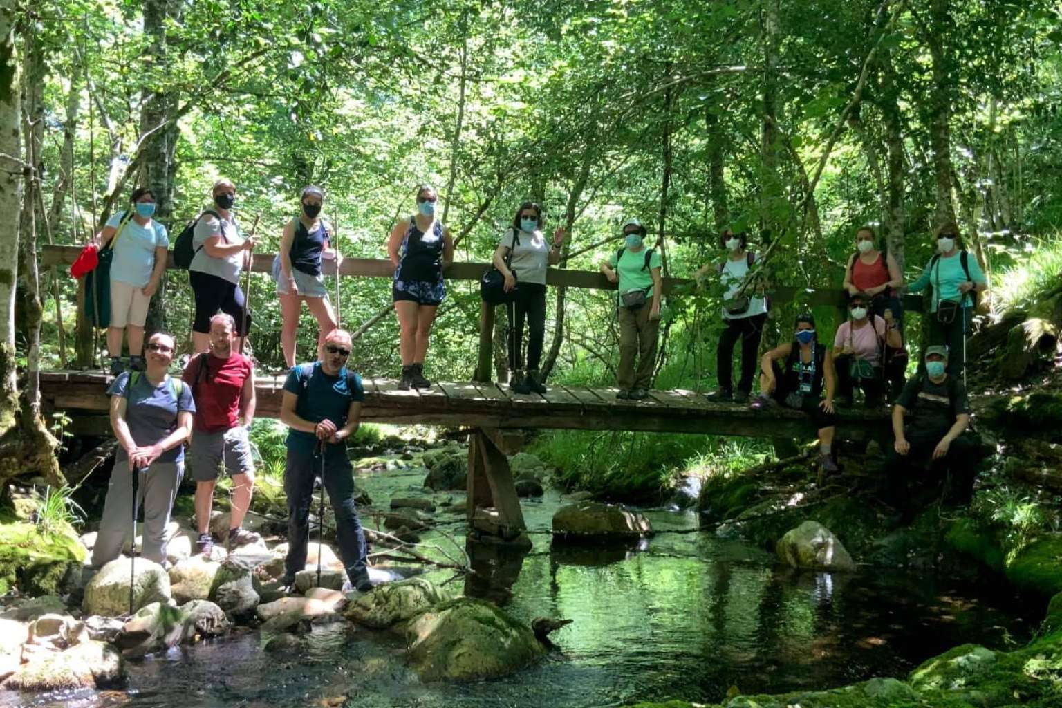 La compañía hazteUNBUS permite descubrir Asturias gracias a sus excursiones y visitas