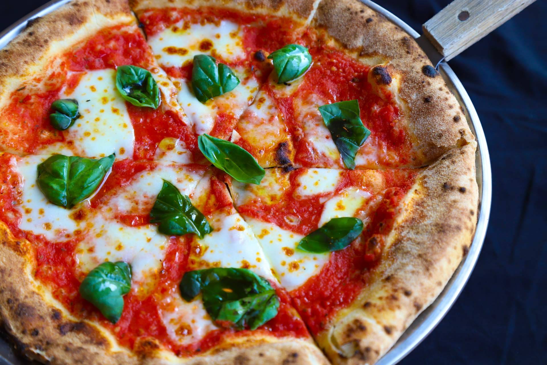 Un clásico de la gastronomía italiana en el puerto de Santa María, la pizza Margarita
