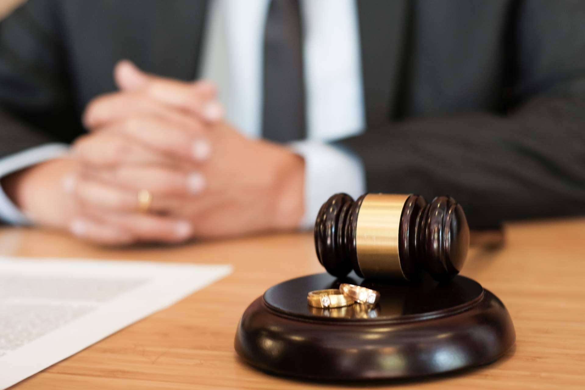 ¿Cuáles son las ventajas del divorcio de mutuo acuerdo frente al contencioso?