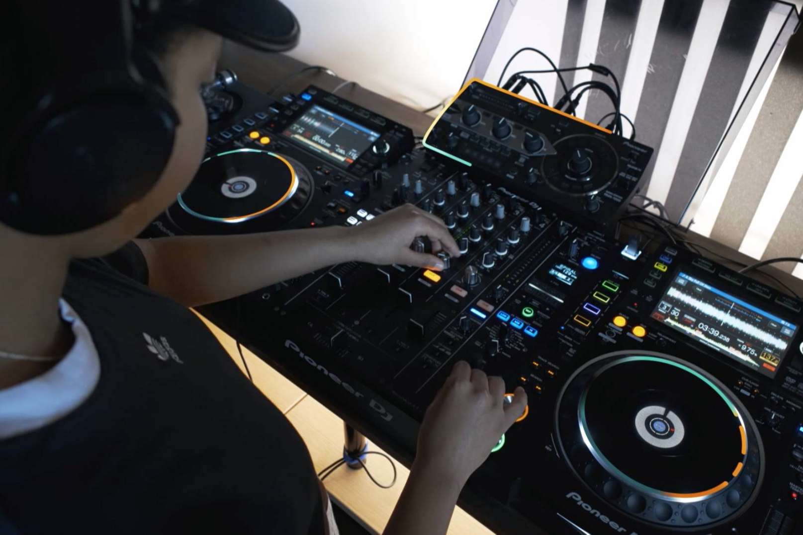 Revolucionando la formación musical, Eumes Online ofrece la oportunidad de aprender Producción Musical desde 6.99€/mes