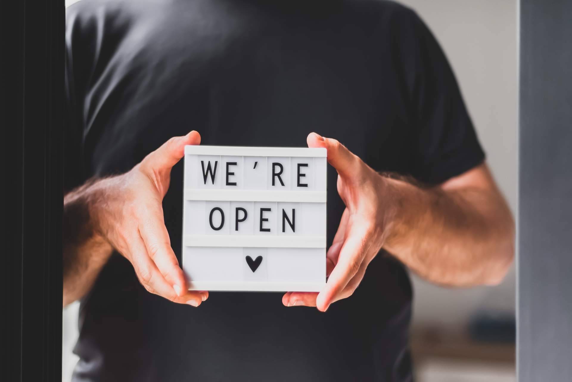 Eprox firma un convenio con la Asociación Nacional para la Digitalización del Comercio Local