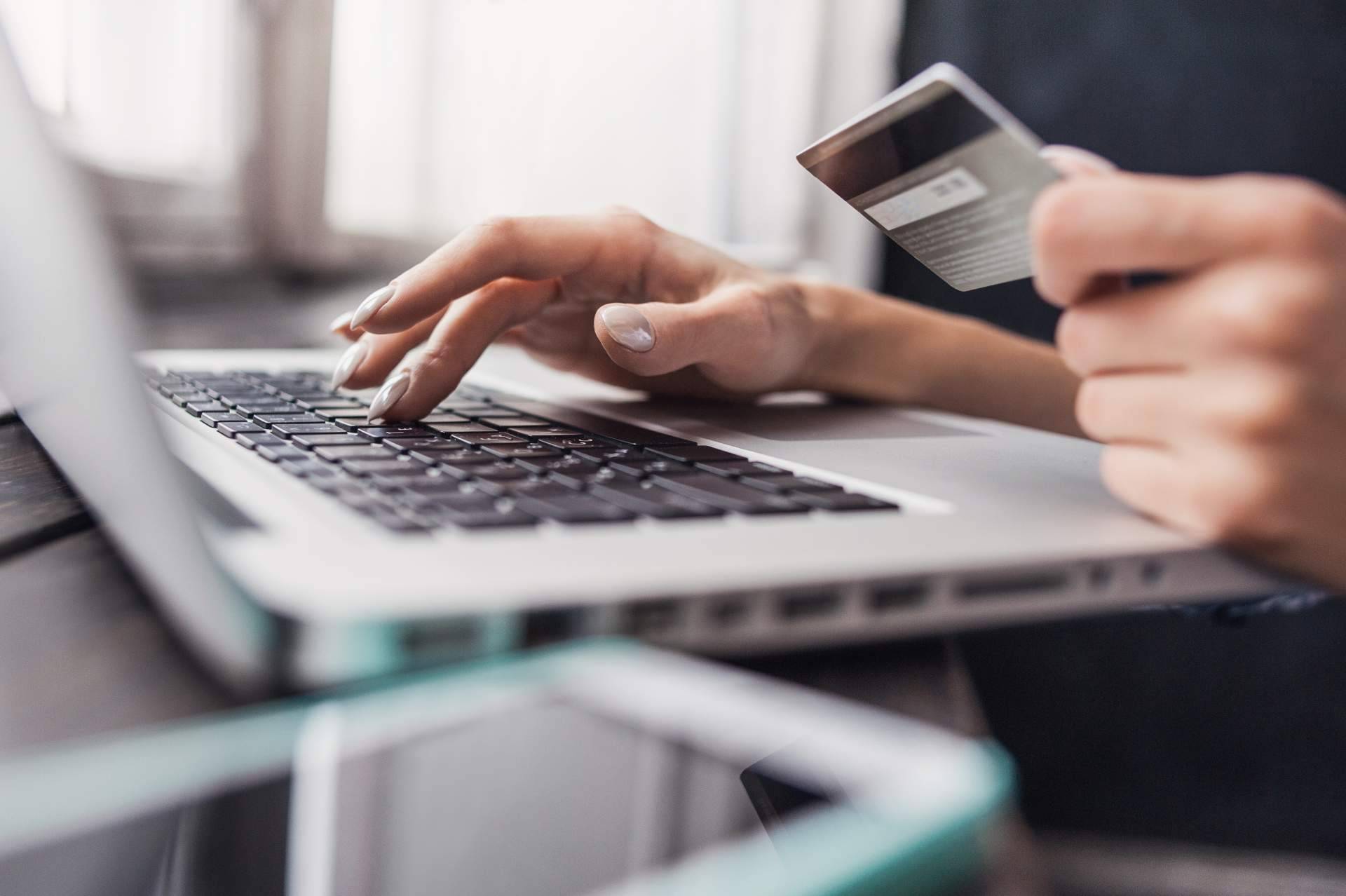 Las mejores ofertas de outlets online están en SuperChollos