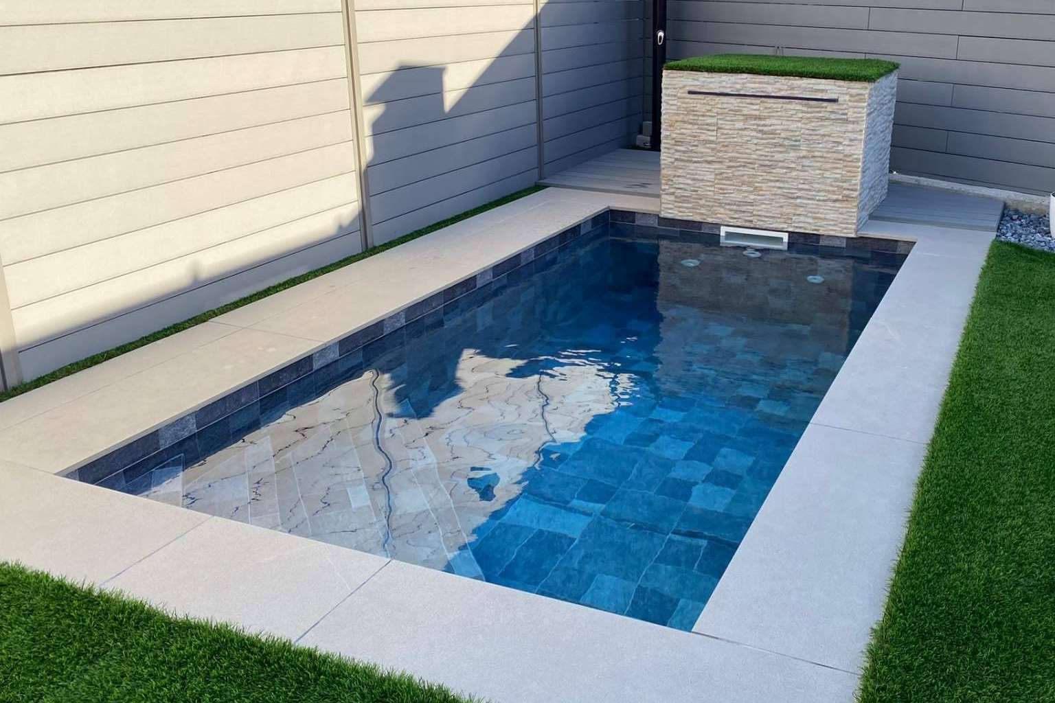 Las ventajas de las piscinas sin tuberías con uno de los sistemas más eficientes e innovadores del mercado