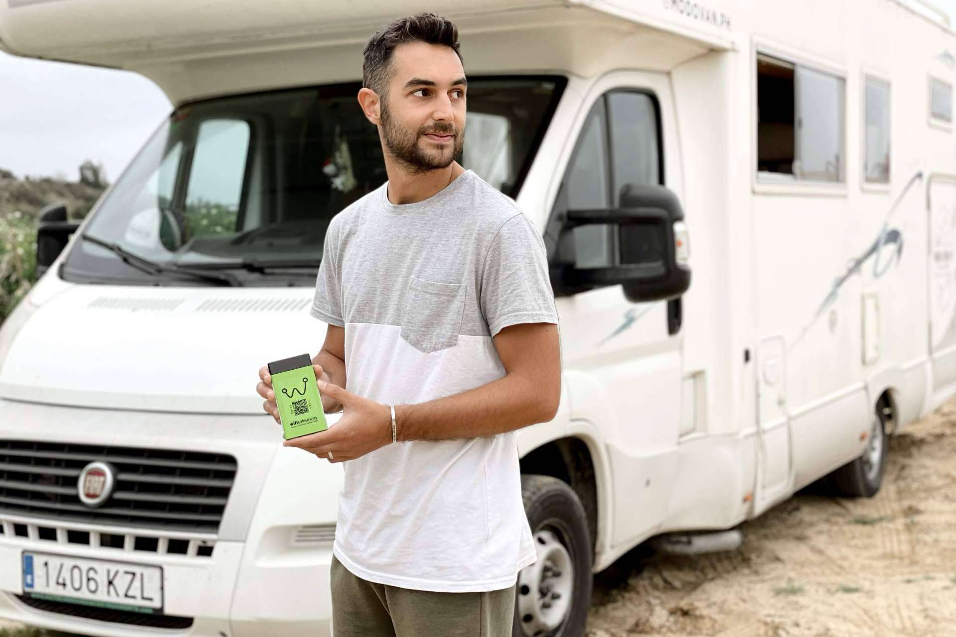 Internet portátil de alta velocidad y seguridad para autocaravanas con la empresa Wifitakeaway