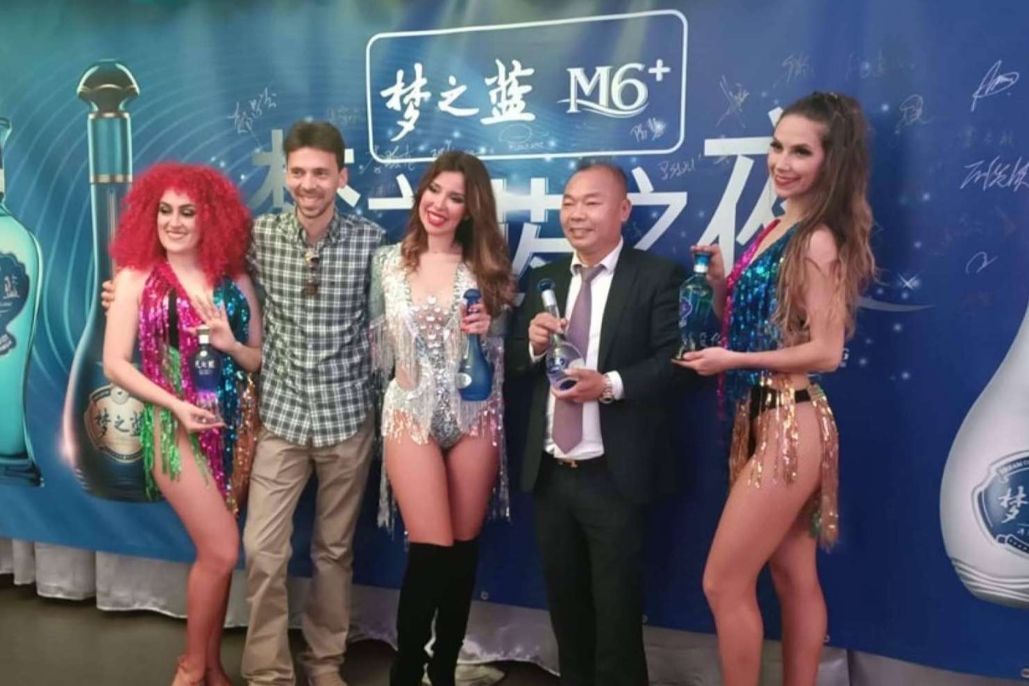 Los reconocidos licores de Yanghe llegan a España de la mano del presidente y empresario Chen Hui