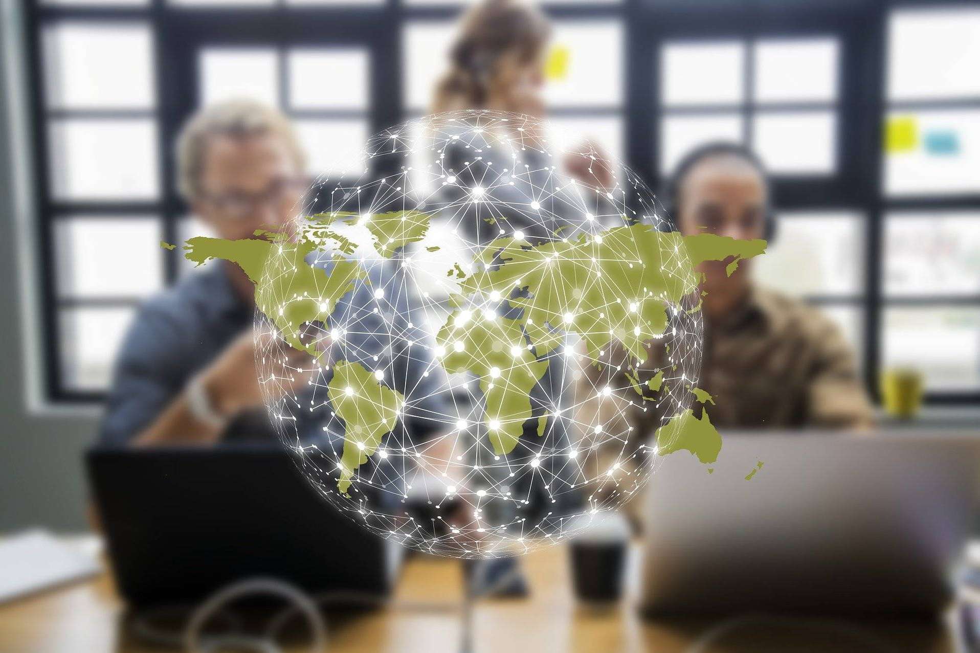 Con Customertop, es posible llegar directamente a las personas que deciden las compras de los productos y servicios