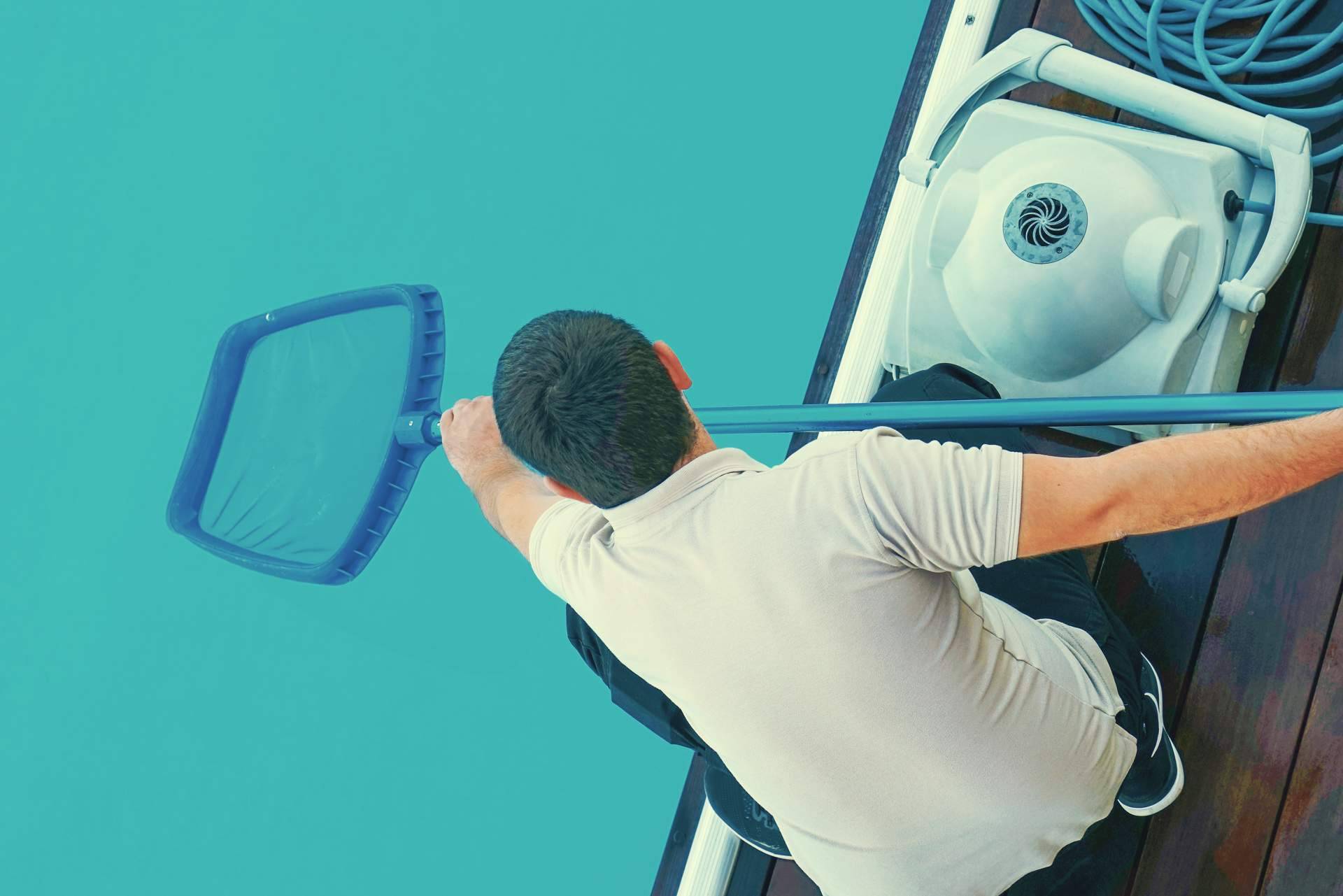 Para mantener el agua, se puede encontrar un filtro de piscina y sistemas en Swimhome