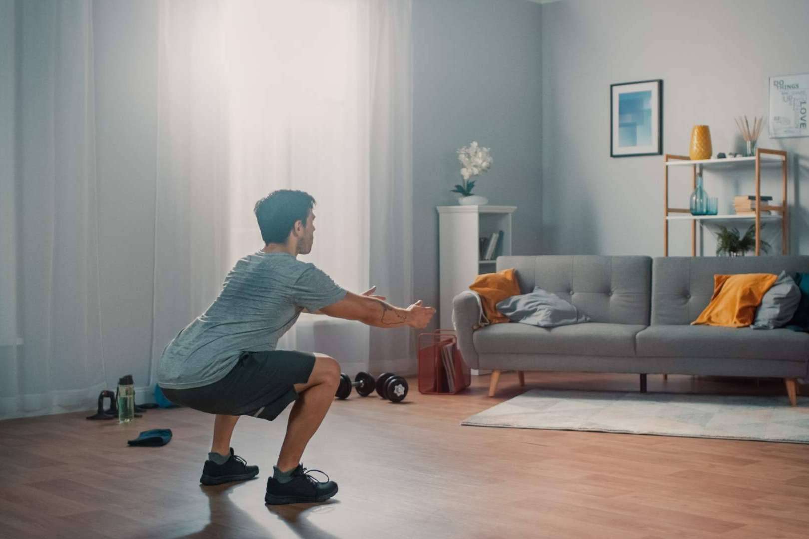 Asesoramiento y material fitness para facilitar el entrenamiento en casa, con PROGES