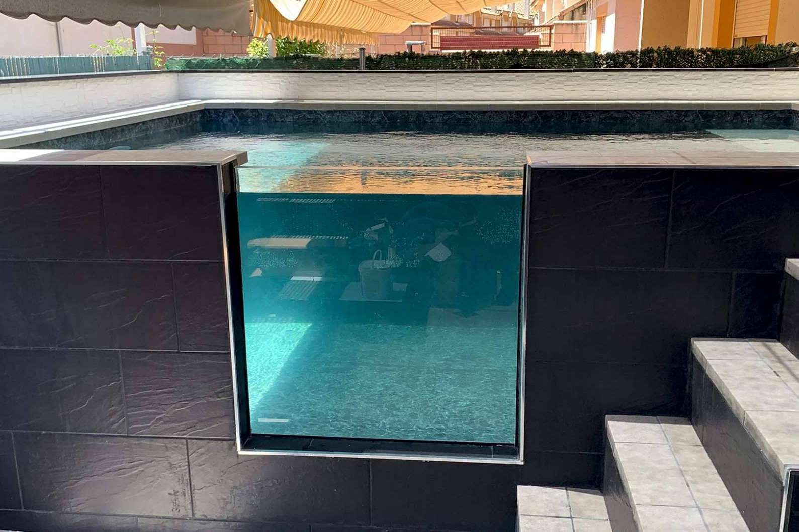 La empresa Esencial Pool ofrece su sistema de calentamiento pasivo de piscina