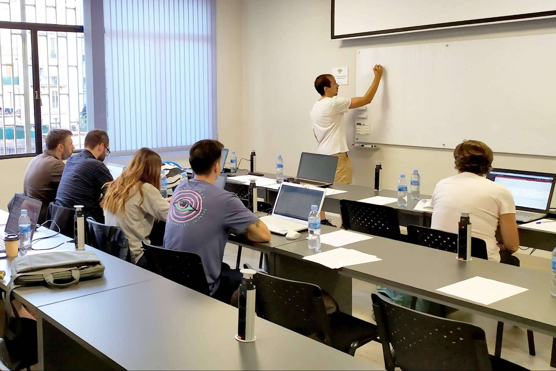 En un mundo sobresaturado de marcas, el marketing digital exige una formación constante