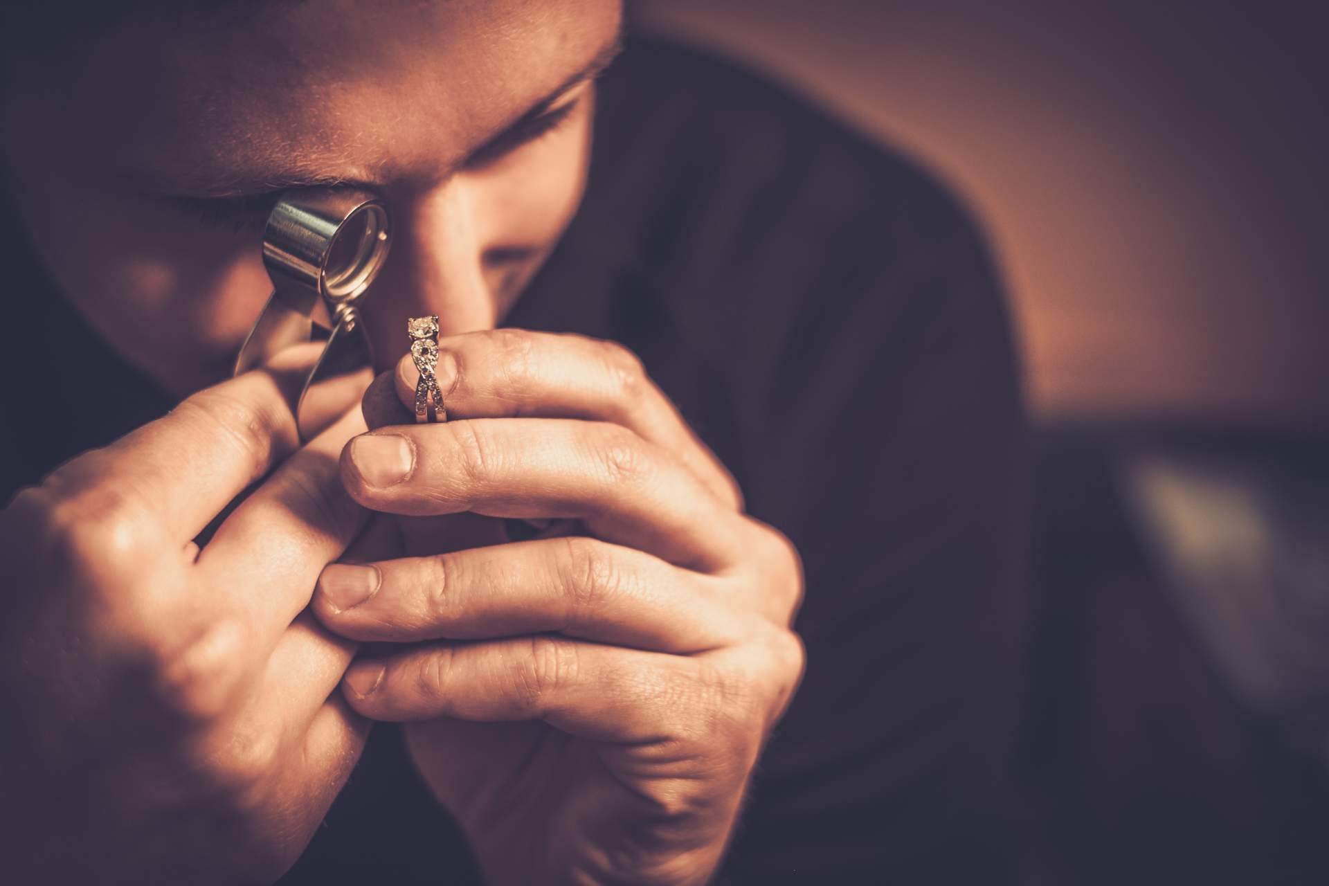 Bonhill Group permite vender relojes y joyas de forma fácil y segura