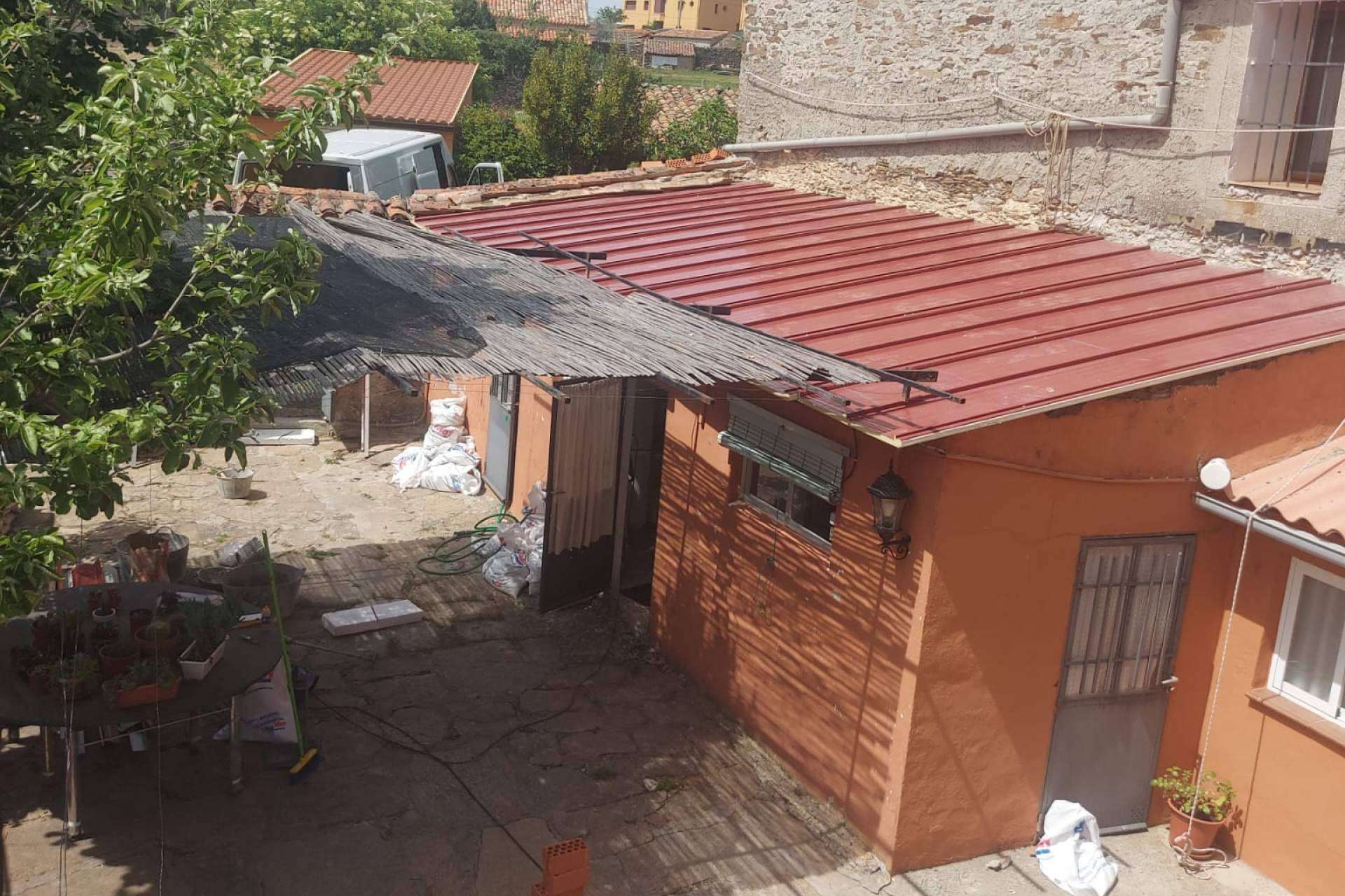 Rehabilitación de fachadas mediante sistema de Aislamiento Térmico Acústico con Arkitex Pro Asistencia