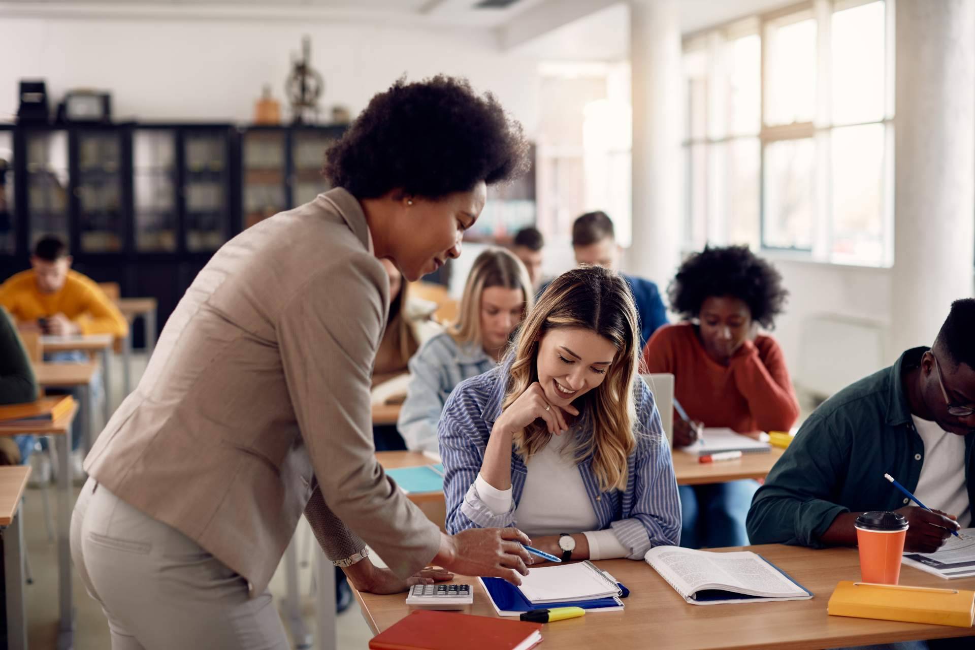 La guía de Hacer TFG ayuda a decidir qué estudiar en las diferentes universidades españolas