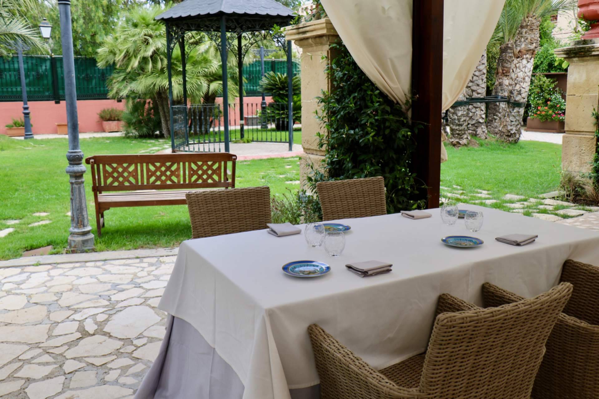 Terrazas de verano con alta gastronomía como protagonista