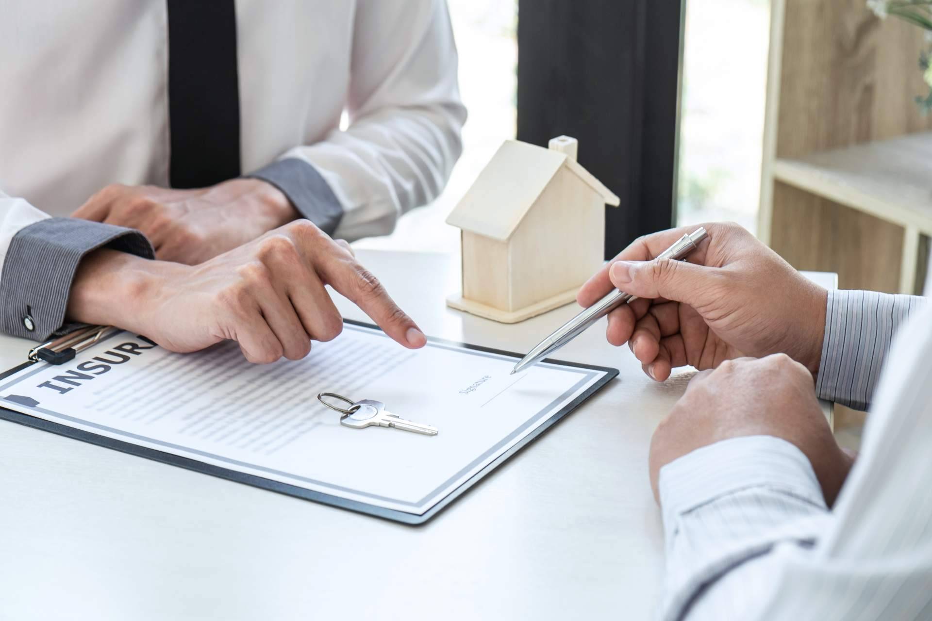 Solicitar la ayuda de un broker hipotecario para conseguir una hipoteca 100 %