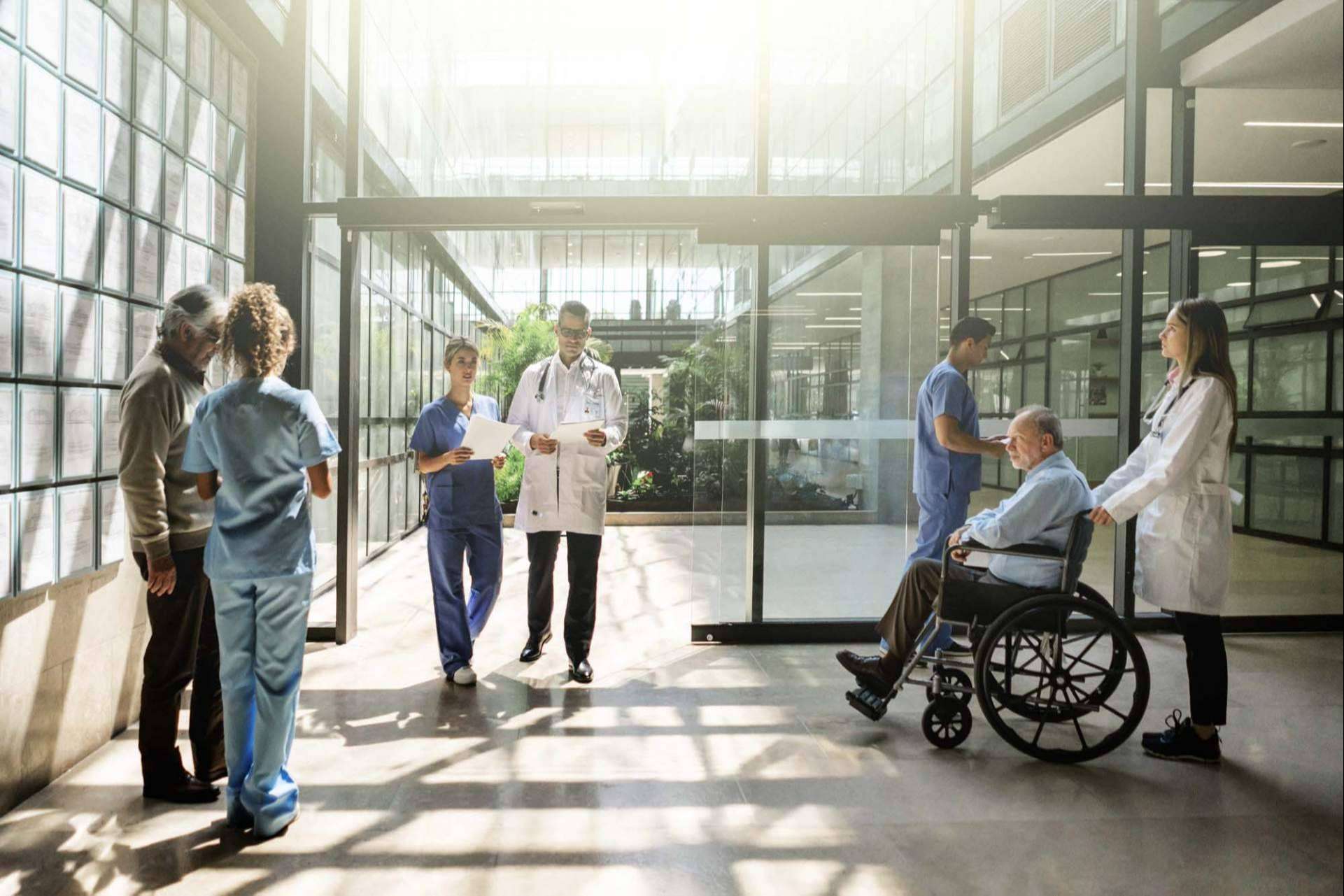 Facilitar la experiencia de los clientes con el lanzamiento de la página web mejorada de ASSA ABLOY Entrance Systems