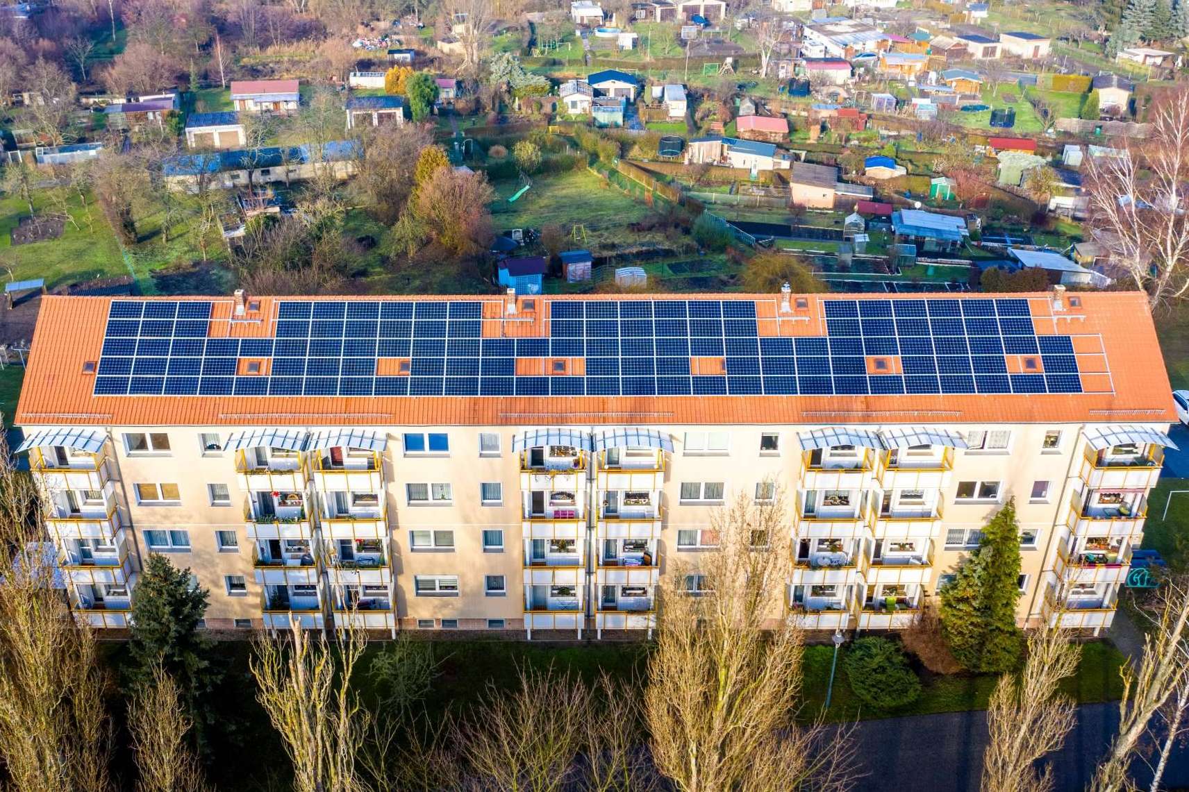 Ahorrar hasta un 70 % en la factura de la luz de la mano de Sol Valencia