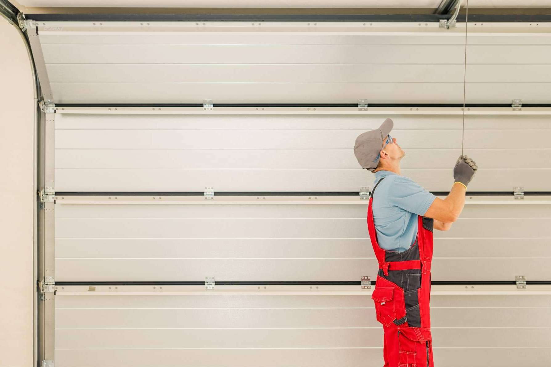Ciaper, especialistas en puertas de garaje automáticas en Asturias