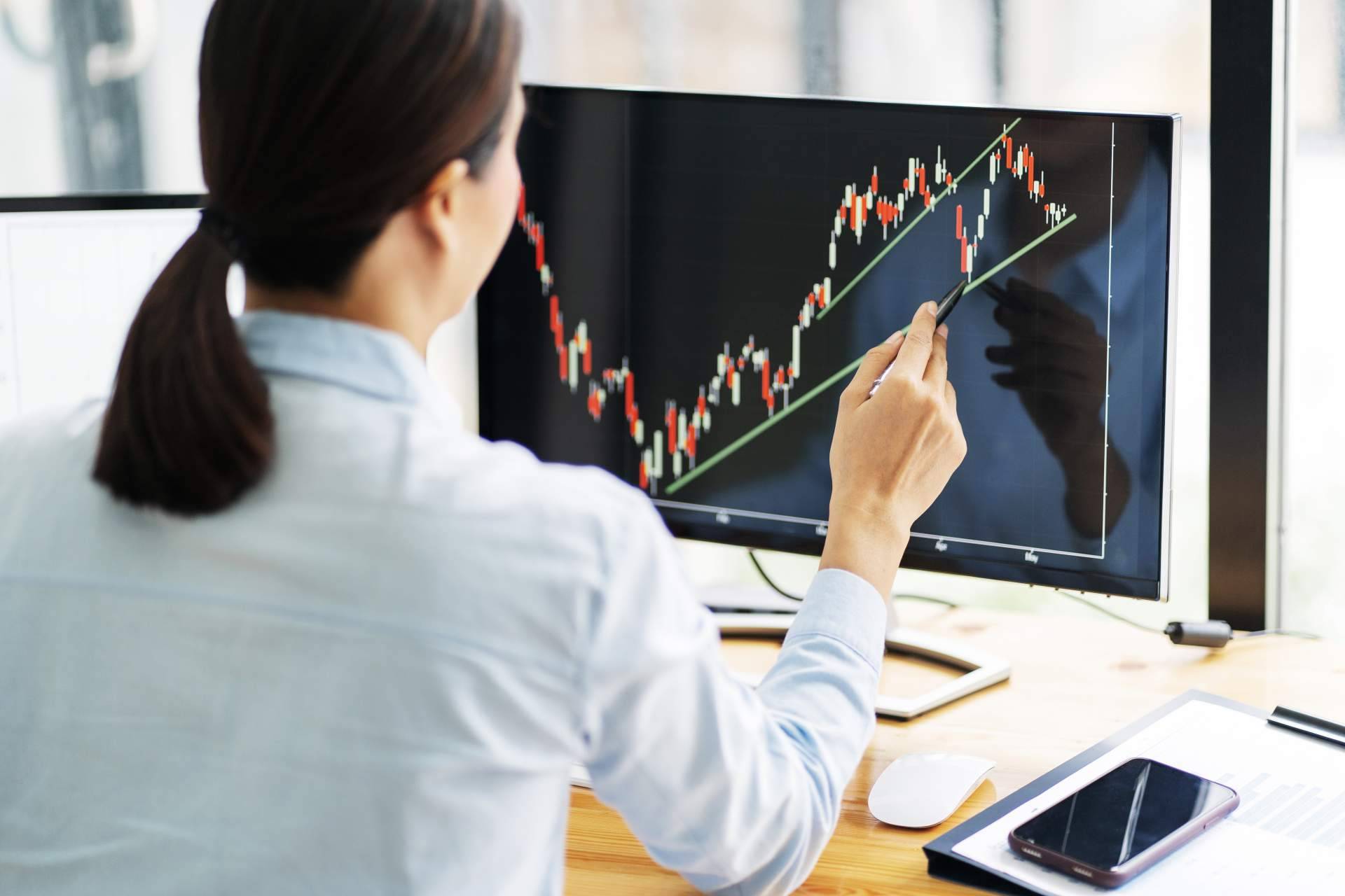 Las estrategias de marketing digital que llevan a las compañías a la cima del éxito, en la agencia Zeonec