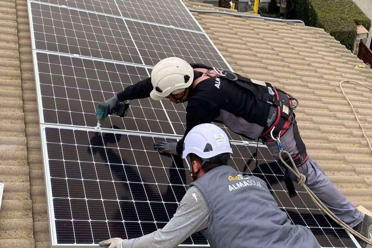 La empresa de placas solares Alma Solar y la base que ha favorecido su crecimiento